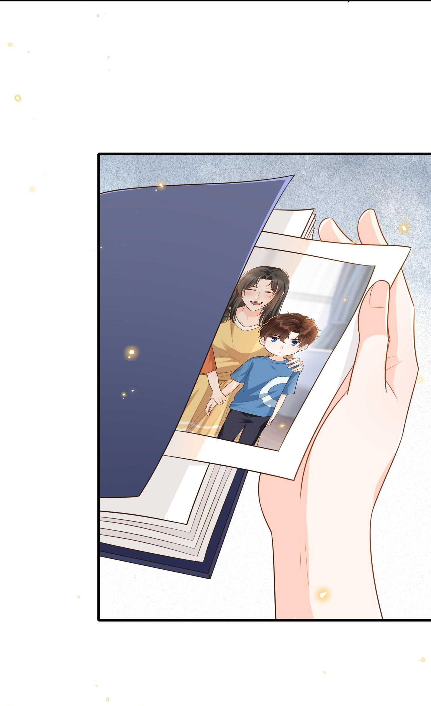 It’s Never Too Late for Sweetness (Official) - 9 - HOLDING HANDS manhwa