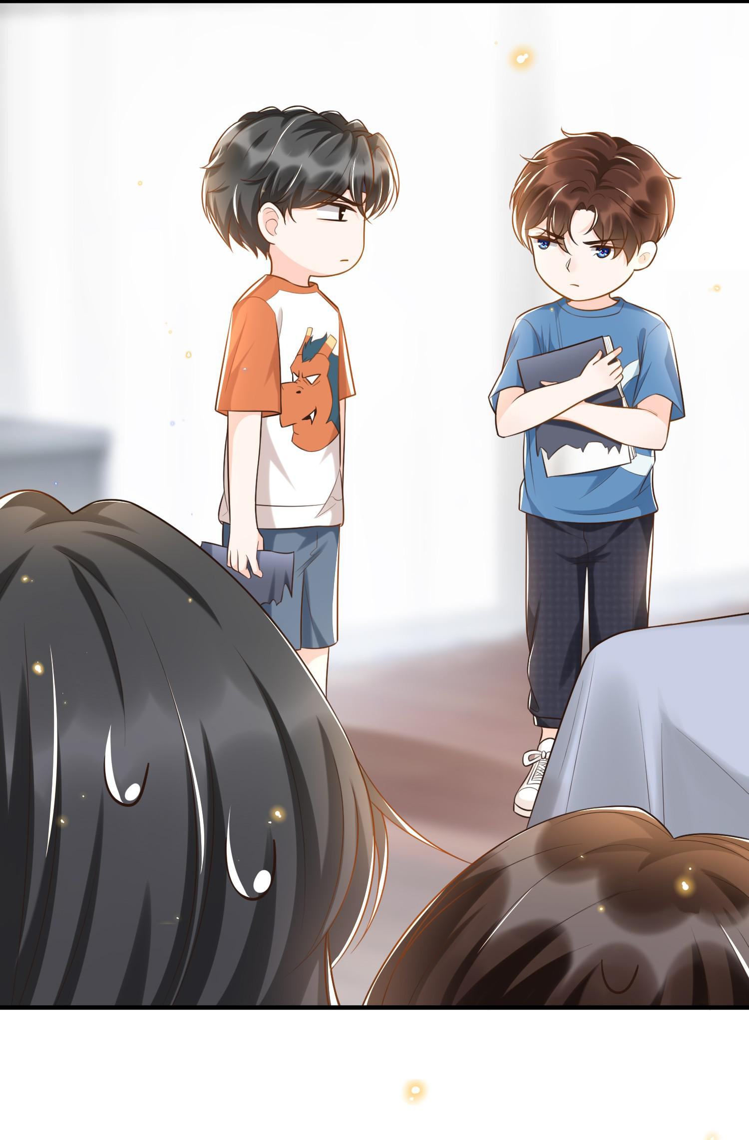 It’s Never Too Late for Sweetness (Official) - 9 - HOLDING HANDS manhwa