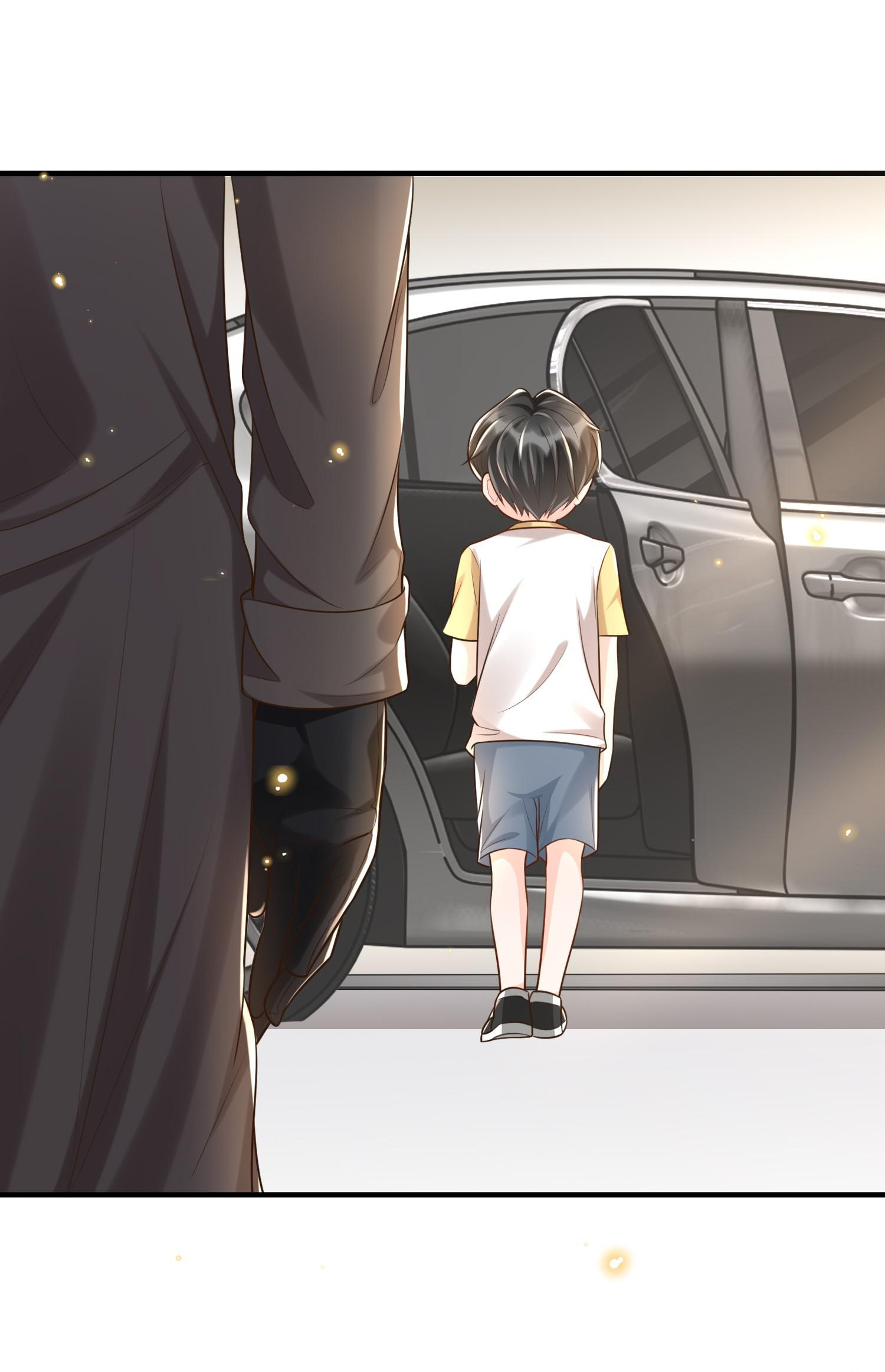 It’s Never Too Late for Sweetness (Official) - 9 - HOLDING HANDS manhwa