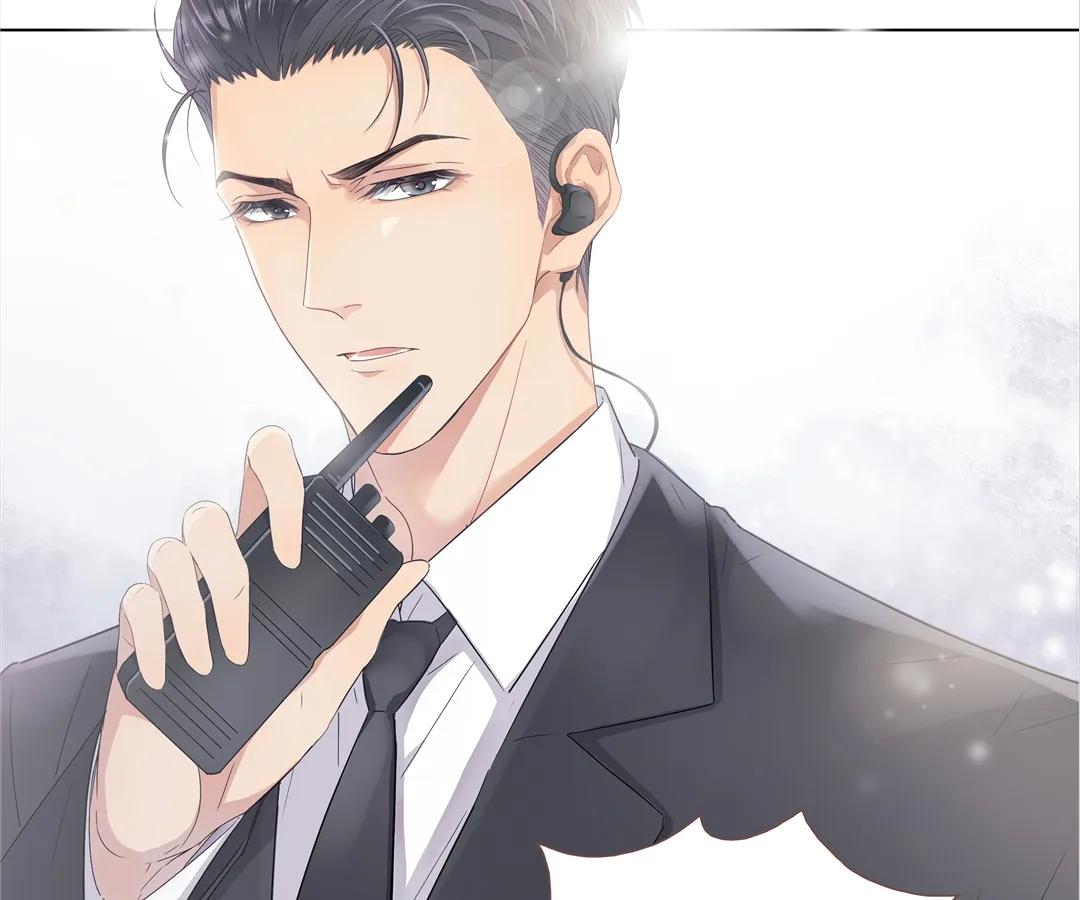 A Cross-Dresser’s Triple Proposal Chase (Official) - Chapter 1 manhwa
