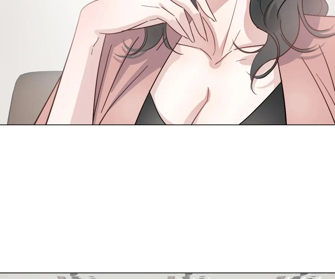 A Cross-Dresser’s Triple Proposal Chase (Official) - Chapter 43 manhwa